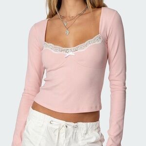 EDIKTED - NWT Morgyn Lace Trim Ribbed Top XS